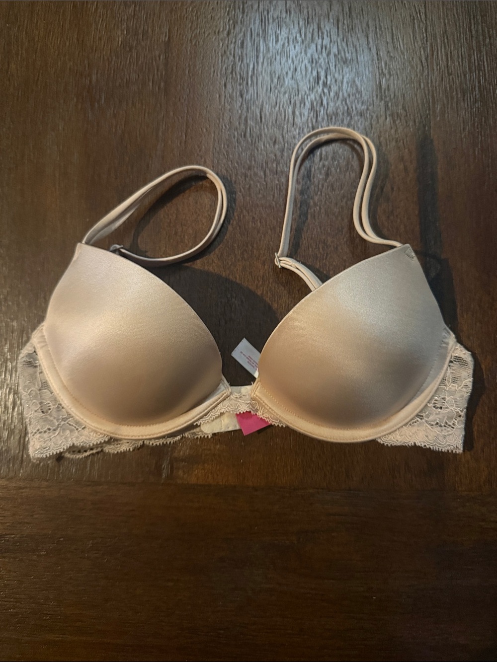 Victorias Secret Pink Lace-Trim Push-Up Bra in Nude. 32B